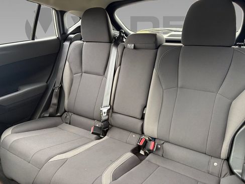 Used 2025 Subaru Crosstrek 2.0i Premium AWD/4WD image 4