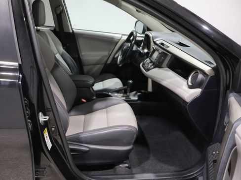 Used 2013 Toyota RAV4 Limited AWD/4WD image 22