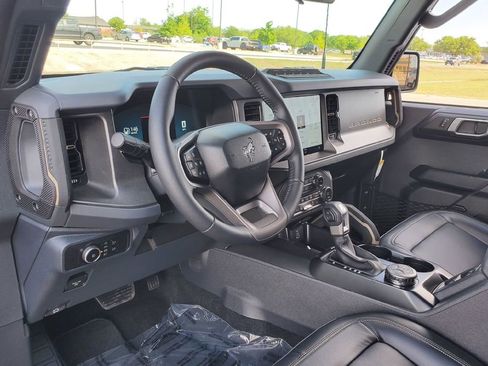 New 2026 Ford Bronco Badlands AWD/4WD image 7