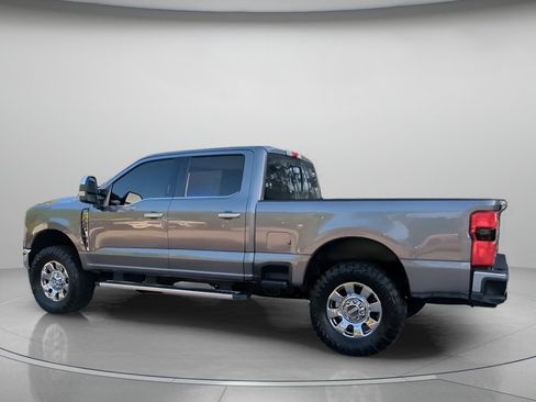 Certified 2024 Ford F250 Lariat w/ Chrome Package AWD/4WD image 20