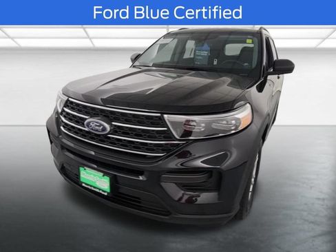 Certified 2023 Ford Explorer XLT AWD/4WD image 2