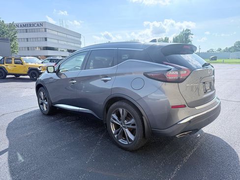 Used 2020 Nissan Murano Platinum w/ Cargo Package FWD image 3