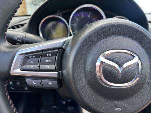 Used 2016 MAZDA MX-5 Miata Grand Touring image 11