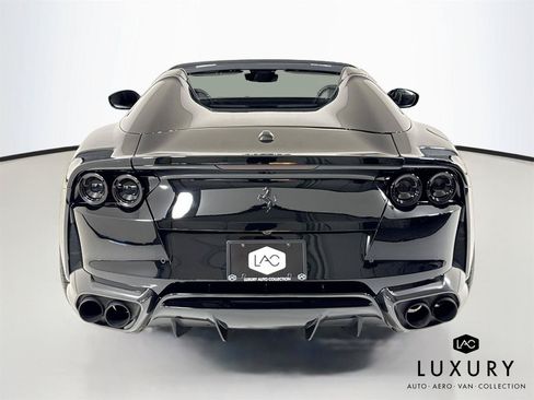 Used 2021 Ferrari 812 GTS RWD image 7