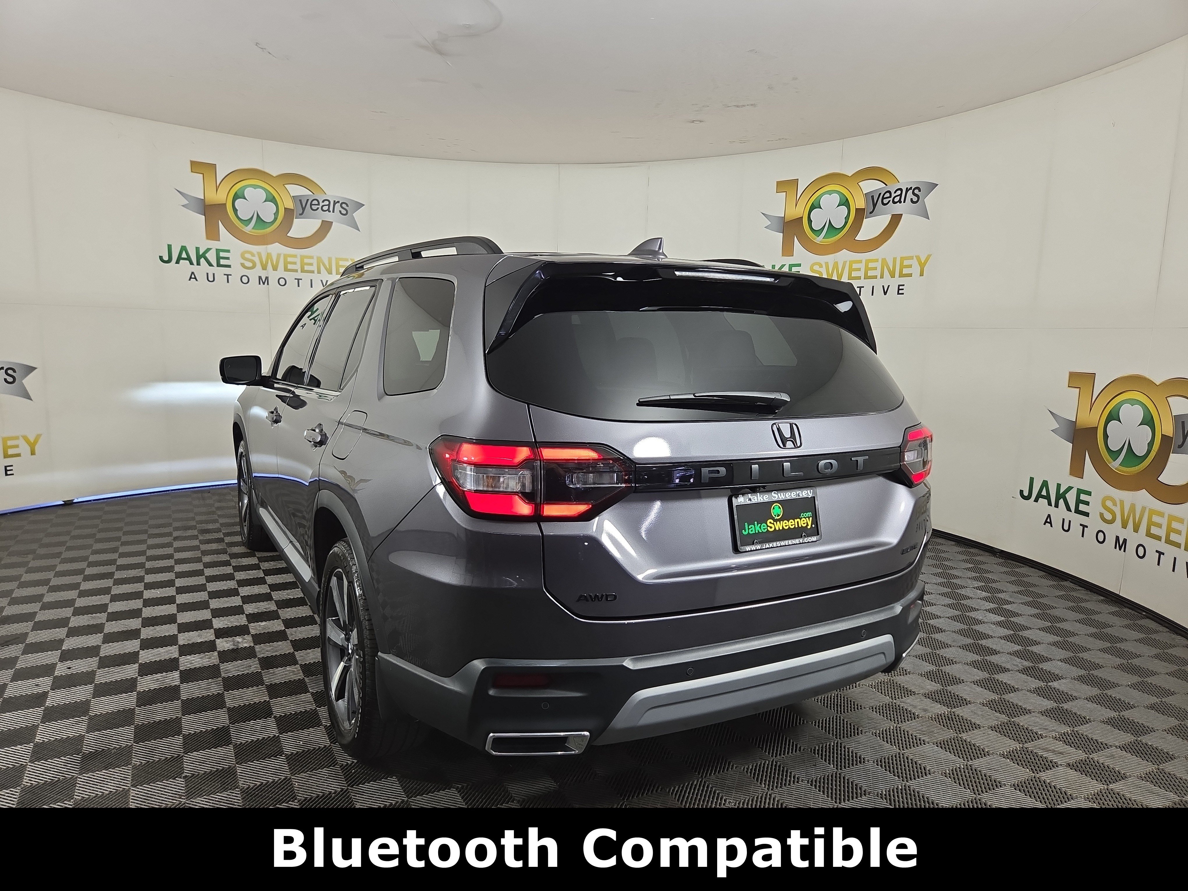 Used 2025 Honda Pilot Elite image 6