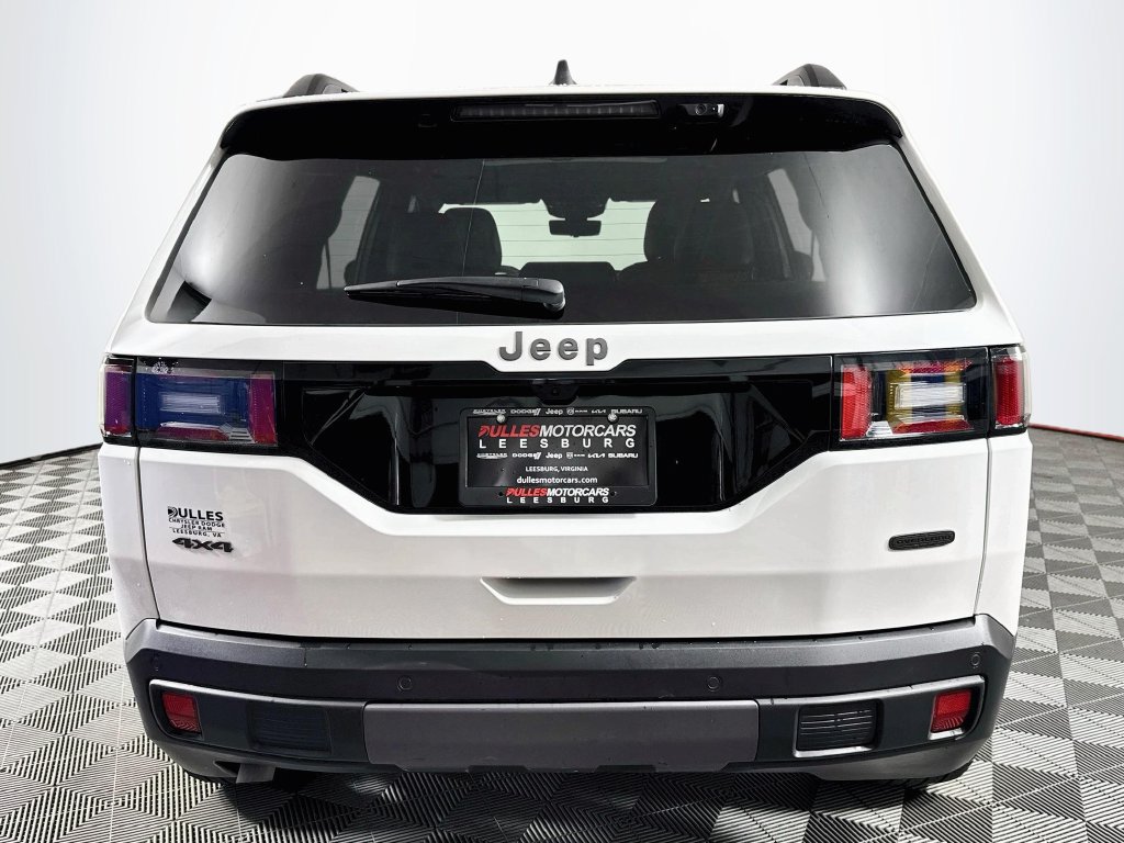 Used 2026 Jeep Cherokee Overland w/ Advanced Pro Tech Group AWD/4WD image 6