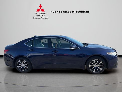 Used 2016 Acura TLX FWD image 4