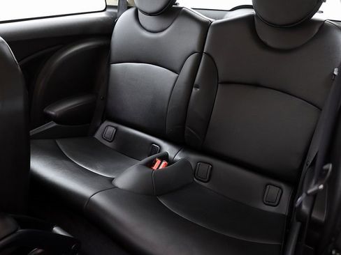 Used 2012 MINI Cooper Hardtop image 11