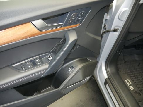Certified 2023 Audi Q5 2.0T Premium Plus w/ Premium Plus Package AWD/4WD image 6
