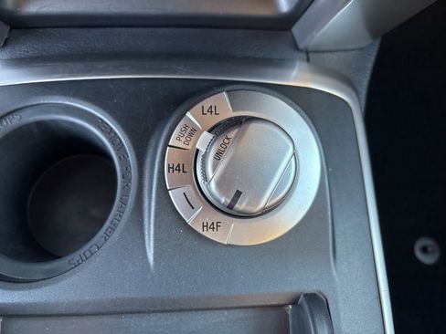 Used 2021 Toyota 4Runner Limited image 22