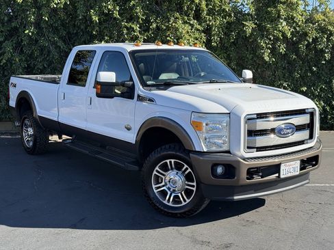 Used 2015 Ford F350 King Ranch AWD/4WD image 3
