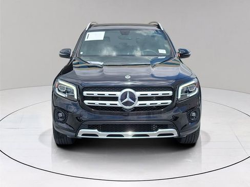 Used 2022 Mercedes-Benz GLB 250 image 2