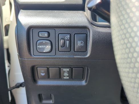 Used 2020 Toyota 4Runner SR5 Premium w/ Moonroof Package AWD/4WD image 13