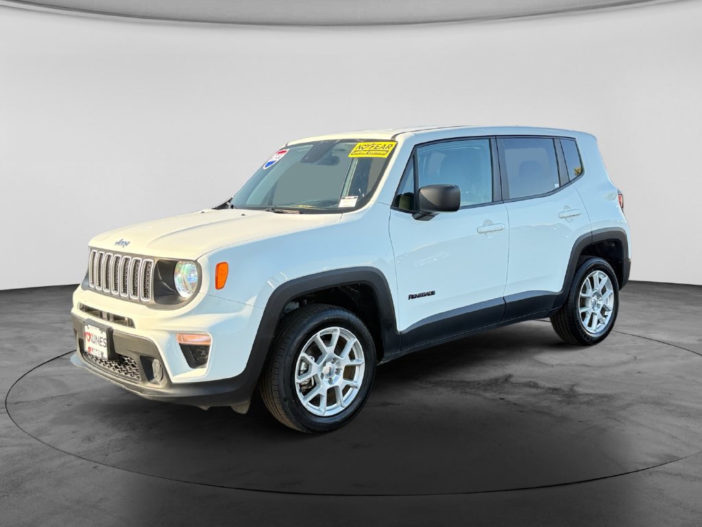 Used 2023 Jeep Renegade Latitude AWD/4WD image 4