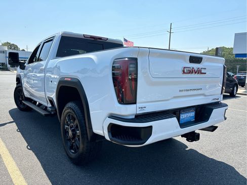 Used 2024 GMC Sierra 2500 AT4 w/ AT4 Premium Plus Package image 38