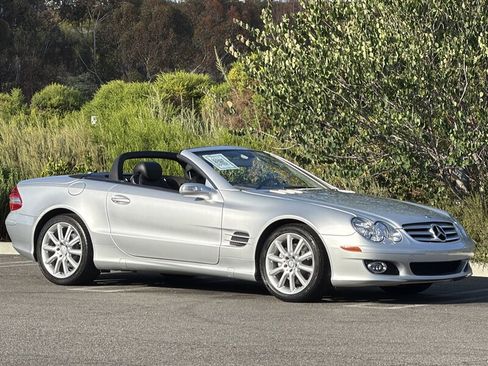 Used 2008 Mercedes-Benz SL 550 image 8