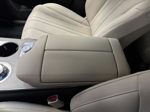 Used 2025 Genesis GV80 2.5T Advanced image 22