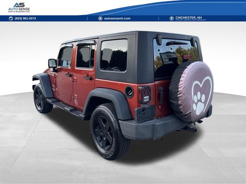 Used 2009 Jeep Wrangler Unlimited X AWD/4WD image 3