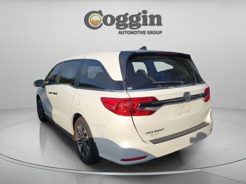 Used 2021 Honda Odyssey EX-L image 4