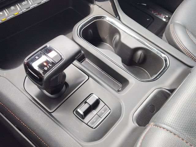 Used 2025 GMC Sierra 1500 AT4 w/ AT4 Premium Package AWD/4WD image 21