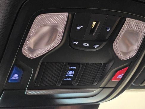 New 2026 RAM 3500 Tradesman AWD/4WD image 22