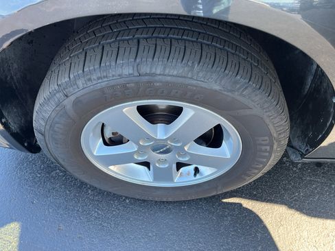 Used 2011 Dodge Grand Caravan Mainstreet w/ PWR Convenience Group image 41