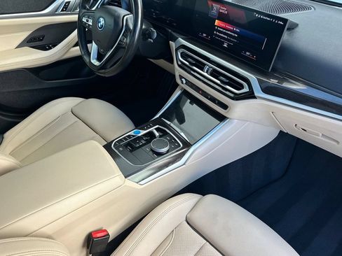 Used 2023 BMW i4 eDrive35 RWD image 16