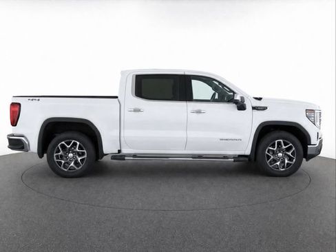Used 2024 GMC Sierra 1500 SLT w/ SLT Premium Package AWD/4WD image 8