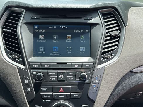 Used 2017 Hyundai Santa Fe Sport w/ 2.4L Tech Package 04 AWD/4WD image 25