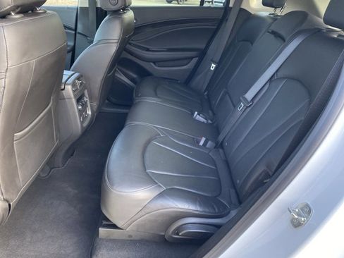 Used 2020 Buick Envision Essence image 31