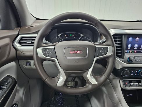 Used 2023 GMC Acadia SLT FWD image 14