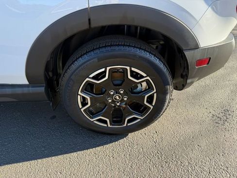 Used 2025 Ford Bronco Sport Outer Banks w/ Outer Banks Tech Package+ image 23