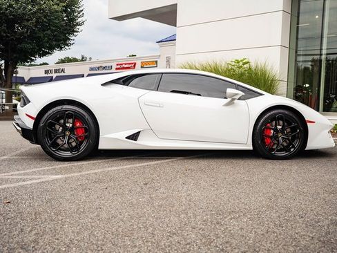 Used 2018 Lamborghini Huracan LP 580-2 image 6