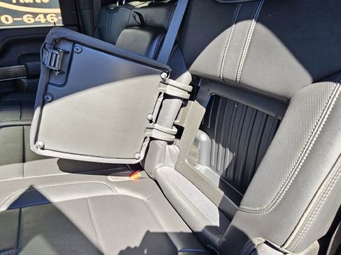 Used 2022 Chevrolet Silverado 3500 High Country image 27