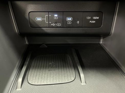 Used 2024 Hyundai Sonata Limited image 26