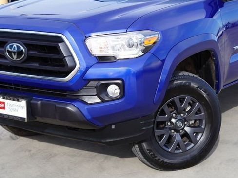 Used 2023 Toyota Tacoma SR5 image 5