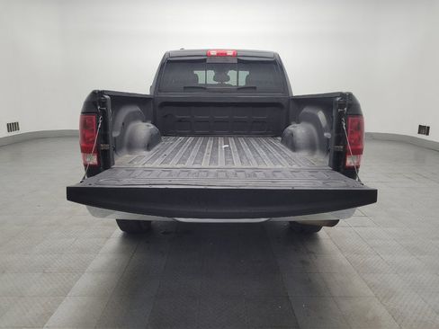 Used 2013 RAM 1500 Classic SLT image 29