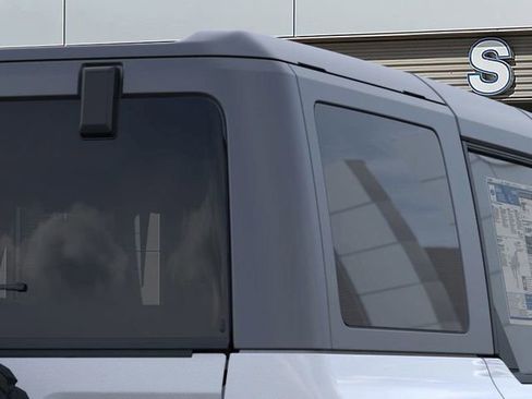 New 2025 Ford Bronco Badlands w/ Sasquatch Package image 25