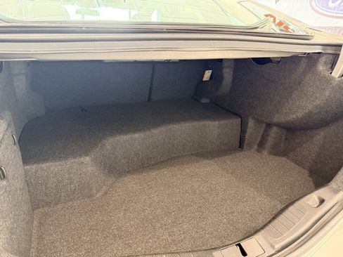 Used 2018 Ford Fusion S image 9