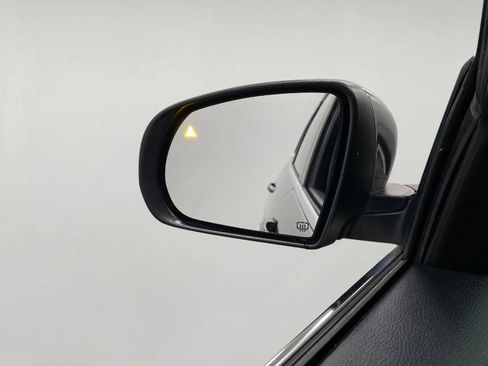 Used 2020 Jeep Cherokee Latitude Plus w/ Cold Weather Group image 20