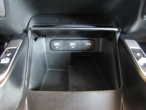 Used 2021 Kia Sorento S FWD image 48