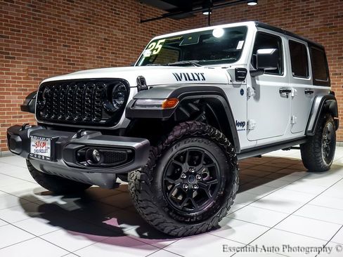 Used 2025 Jeep Wrangler Unlimited Sport S 4xe image 2
