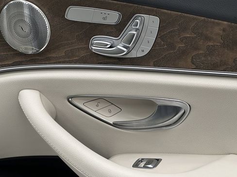 Certified 2023 Mercedes-Benz E 350 4MATIC Sedan image 16