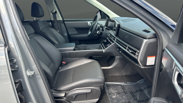 Used 2024 Hyundai Santa Fe SEL AWD/4WD image 26