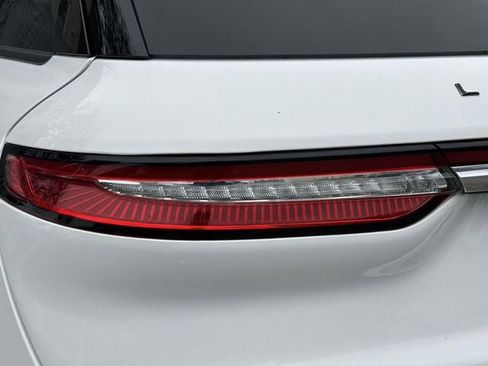 Used 2021 Lincoln Corsair Reserve w/ Equipment Group 201A image 13