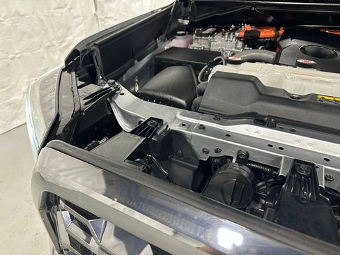 Used 2024 Toyota Tundra Platinum image 70