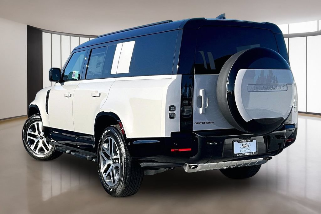 New 2026 Land Rover Defender 130 X-Dynamic SE AWD/4WD image 3