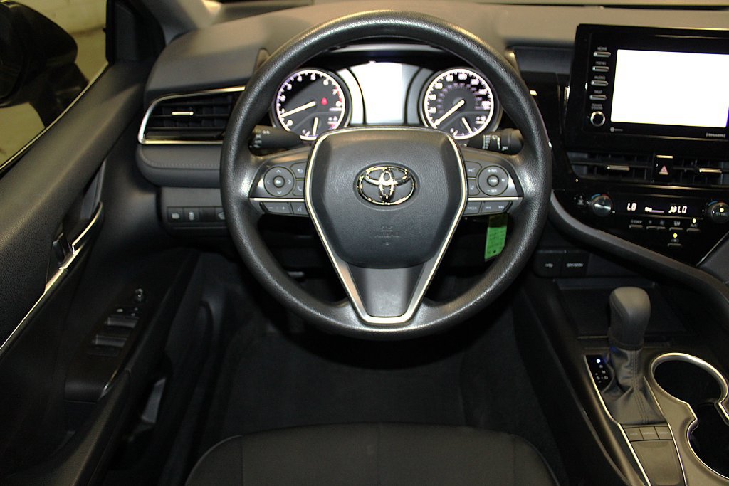 Used 2023 Toyota Camry LE FWD image 10