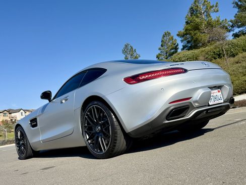 Used 2018 Mercedes-Benz AMG GT Coupe image 14