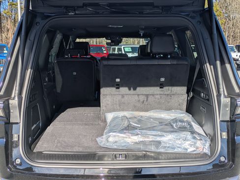 New 2026 Jeep Grand Wagoneer Limited image 27